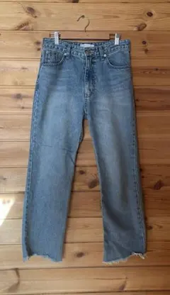 Item thumbnail for item b2311155-0986-486f-96bf-eb1d484bea96