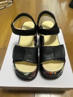 YOSUKE ヨースケ 厚底ベルティッドサンダル 厚底サンダル