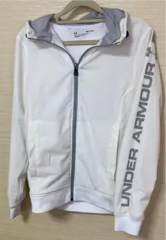 アンダーアーマー　パーカー　SM 165