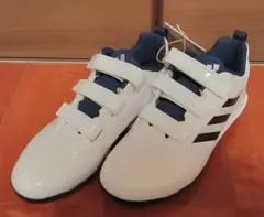 12/16まで 新品未使用 アディダス 野球シューズ ホワイト/ネイビー 24