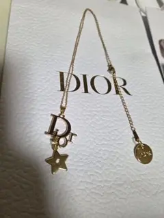 DIOR 星型チャーム ネックレス+ショッパー5枚リボン付き