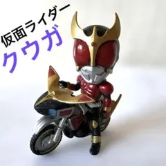 仮面ライダークウガ　マイティフォーム　フィギュア　トライチェイサー2000
