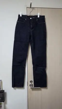 ユニクロ　ストレートデニム　インディゴ　UNIQLO