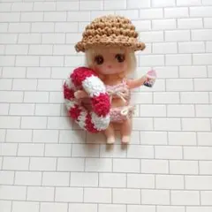 ぷちリカちゃん服 水着セット ハンドメイド 編み物　浮き輪　麦わら帽子のサムネイル
