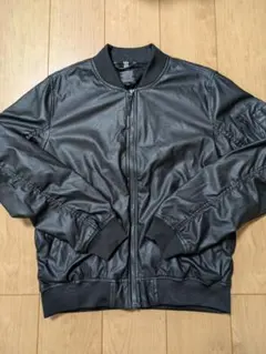 ブラック MA-1 ジャケット