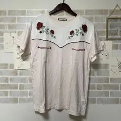 jouetie薔薇刺繍Tシャツのサムネイル