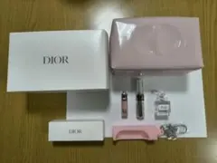 DIOR エナメル ポーチ コスメ付きシリコンキーホルダーリップグローオイル用