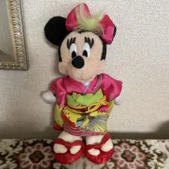ミニー　正月　ぬいぐるみバッジ