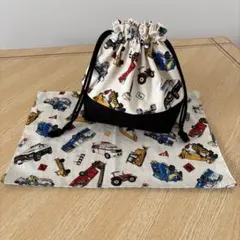 ハンドメイド　お弁当袋ランチマット付き　裏地付き　働く車