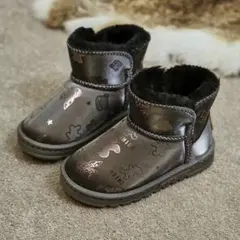 ❣️新品❣️ムートンブーツ　黒　くま　もこもこ　子供　かわいい　16cm くまさん