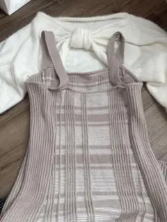 LIP SERVICE リボンフェザーアンサンブルニットワンピース アイボリー