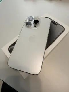 Apple iPhone 15 Pro 512GB シルバー 本体 箱付き