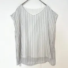 テチチ ストライプブラウス プルオーバー フレンチスリーブ インナー付のサムネイル
