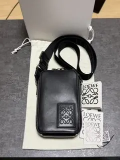 ✨極美品✨ロエベ　大容量メッセンジャーバッグ　キャンバス×レザー　ブラック ✨極美品✨ロエベ 大容量メッセンジャーバッグ キャンバス