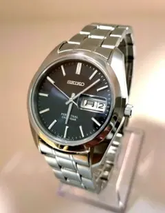 美品　SEIKOセイコー　パーペチュアルカレンダー　8F33-0040