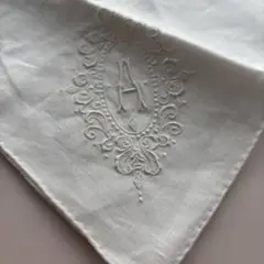 SWATOW スワトウ刺繍入りハンカチ ホワイト