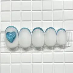 【 013 】 マグネットフレンチ ハートネイル