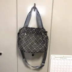 今だけ価格。デイリーラシットグレージュにモノグラム柄軽くて沢山入る2Wayバッグ
