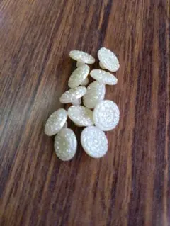 ボタン プラスチック