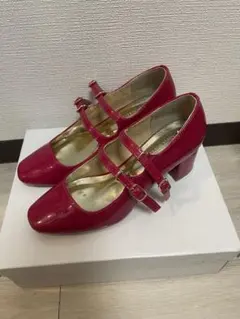 ピンク ストラップ付き ハイヒールのサムネイル