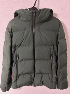 UNIQLO シームレスダウンパーカー　緑　M