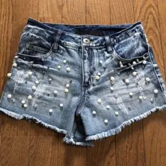 GLAD NEWS デニムショートパンツ  パール　スタッズ  サイバージャパンのサムネイル
