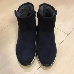 ショートブーツ