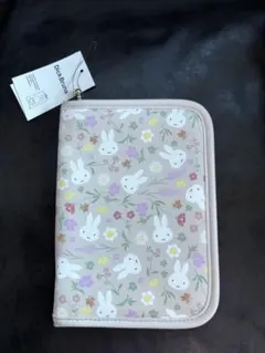 ミッヒィーDick Bruna マルチケース ウサギと花