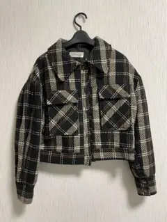 クロップドジャケット　アウター　チェック柄　黒　ブラウン　ベージュ