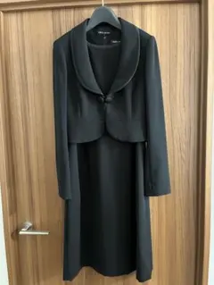 東京ソワール　ブラックフォーマル　ワンピース　セットアップ