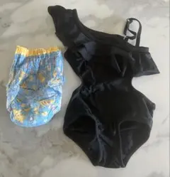 ベビーフリル水着 黒 本日限り値下げ