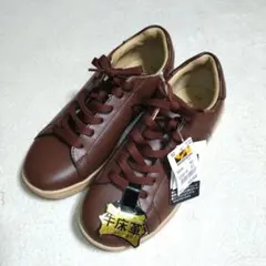 Item thumbnail for item ae610c47-83b7-4d76-9f15-aeb4d9f1cc01