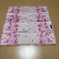 42 BURBERRY 花柄ハンカチ ピンク 約50cm