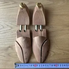 Item thumbnail for item c99c6d7d-81f1-4f53-b93a-445df2d7c62d