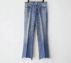 美品　INSCRIREのブルーブーツカットデニム　38のサムネイル