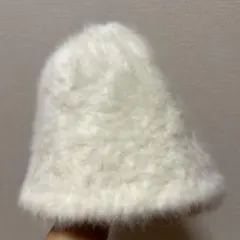 ホワイトバケットハット