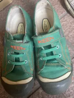 KEEN グリーンスニーカー　18 19