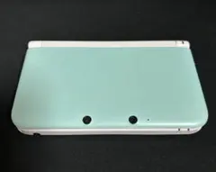 ニンテンドー3DS LL ミントグリーン　カセット5個付き　充電ケーブル付き