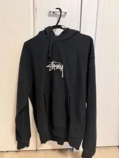 STUSSY ステューシー 刺繍ロゴ パーカー ブラックのサムネイル