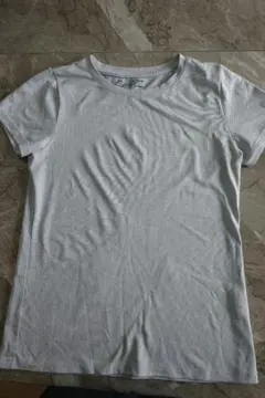 Under Armour グレー Tシャツ Lサイズのサムネイル