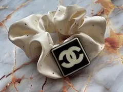 Item thumbnail for item 827e1632-1a09-4734-b23a-e70628963333