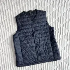 【a4031】UNIQLO 人気完売品 ウルトラライトダウンコンパクトベスト 紺