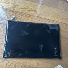 新品未使用　YSL イヴサンローラン エナメル ポーチ ブラックのサムネイル