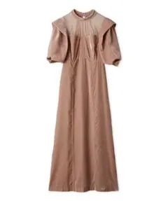 リリーブラウン　シアーネックベロアドレス