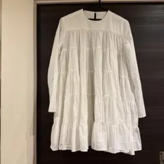 ホワイト ティアードドレス 長袖　チュニック　ワンピ　白