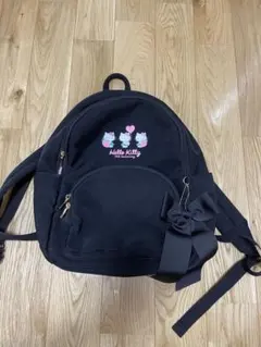 ハローキティ　限定　50周年　リュック　ブラック　黒　しまむら