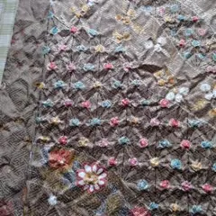 177　 着物ハギレ　反物巾×330㎝ 　絞り　草花間道　金彩　ブラウンカーキ