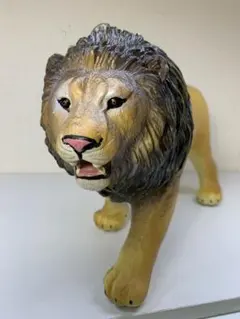 ライオン★ビニールモデル★動物フィギュア★フェバリットのサムネイル