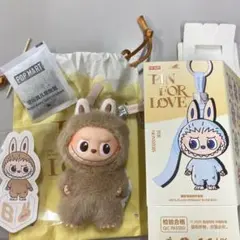 POP MART ラブブ ぬいぐるみペンダント イニシャル ?ハテナ【正規品】