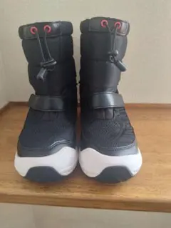 スノーブーツ　瞬足　23センチ